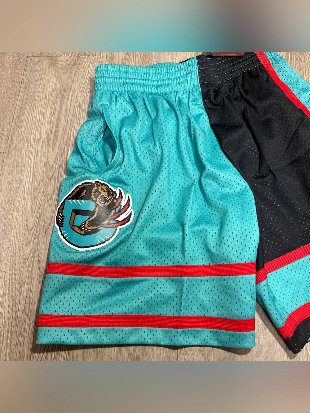 Mitchell & Ness Men’s Black/Turquoise Grizzlies Hardwood Classics Shorts M-3Xl